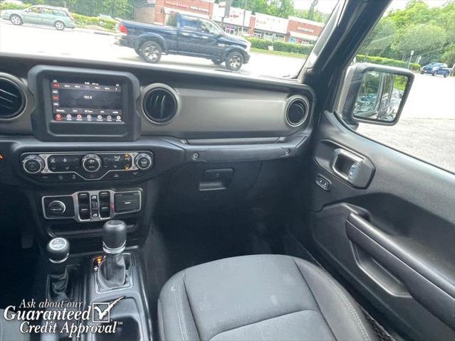 used 2021 Jeep Gladiator car, priced at $28,495