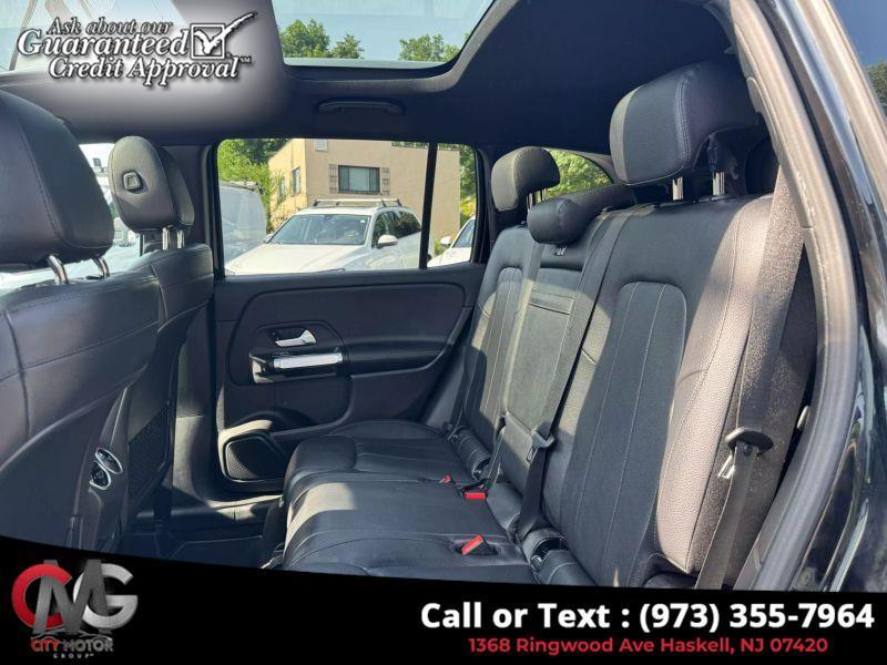used 2020 Mercedes-Benz GLB 250 car, priced at $16,863