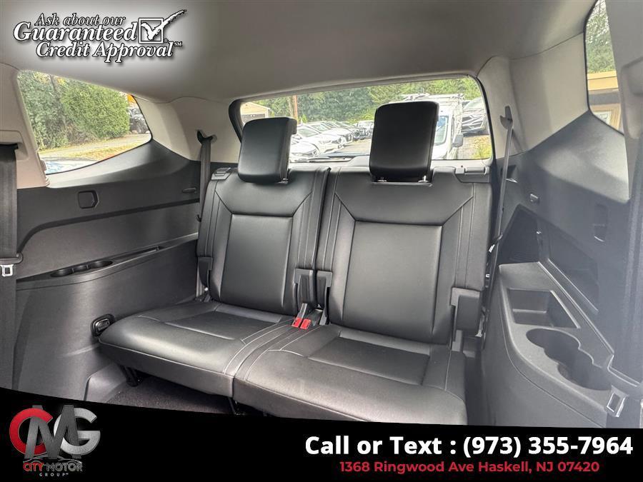 used 2018 Volkswagen Atlas car, priced at $18,014