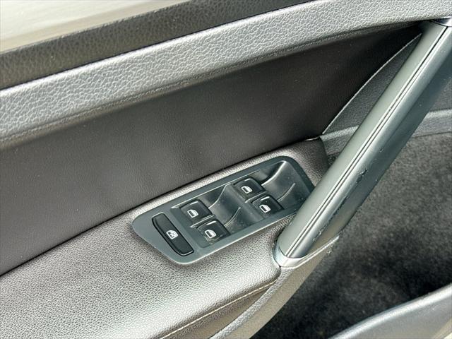 used 2015 Volkswagen Golf SportWagen car, priced at $15,880