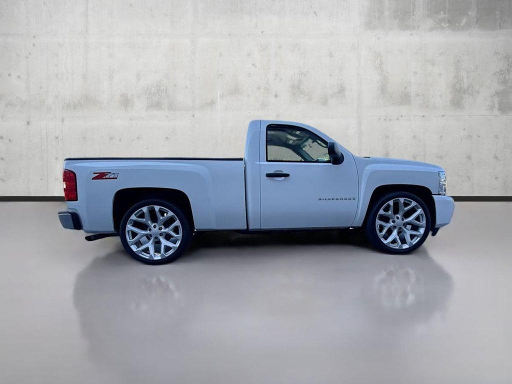 used 2009 Chevrolet Silverado 1500 car, priced at $19,880
