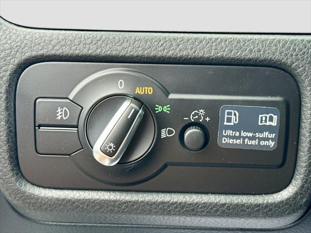 used 2012 Volkswagen Touareg car, priced at $14,880