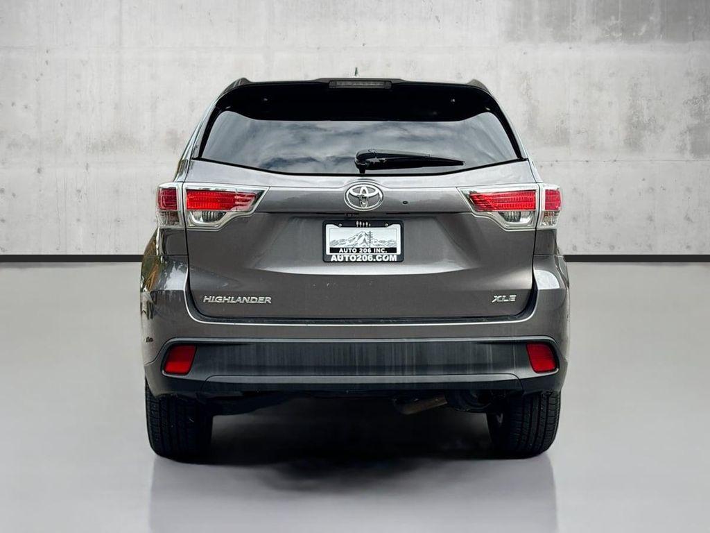 used 2014 Toyota Highlander car, priced at $14,880