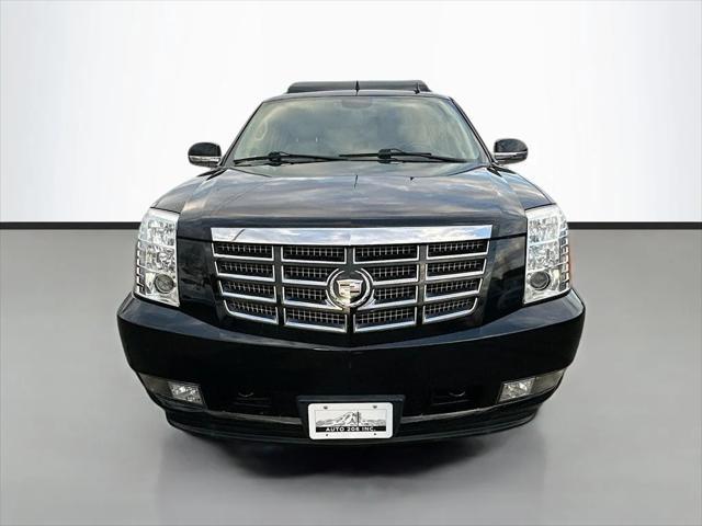 used 2012 Cadillac Escalade ESV car, priced at $21,880