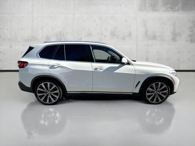 used 2021 BMW X5 car, priced at $38,880