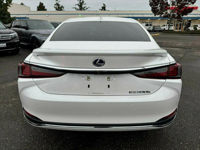 used 2022 Lexus ES 300h car, priced at $39,880