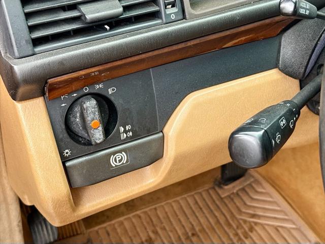 used 1992 Mercedes-Benz S-Class car, priced at $6,880