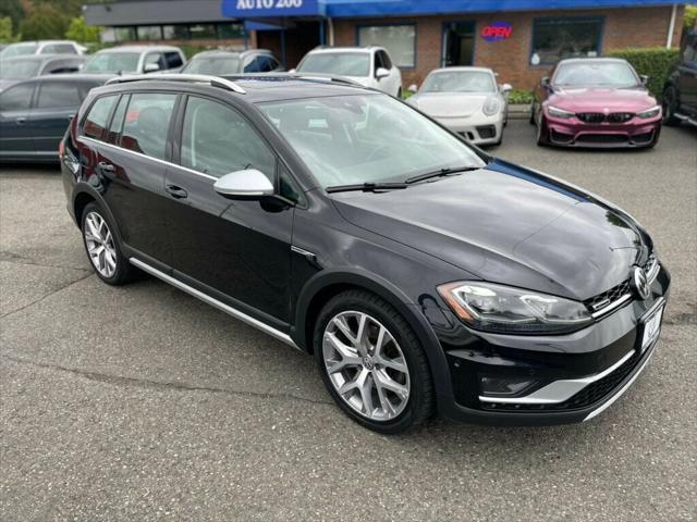 used 2018 Volkswagen Golf Alltrack car, priced at $16,771