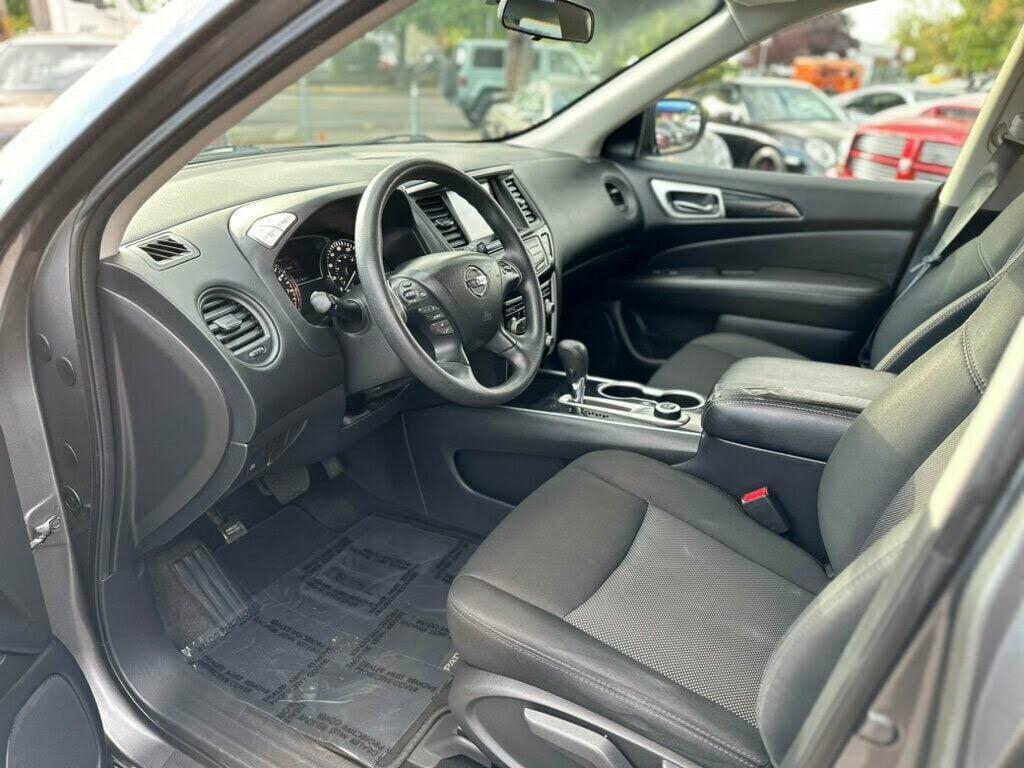 used 2020 Nissan Pathfinder car, priced at $15,880