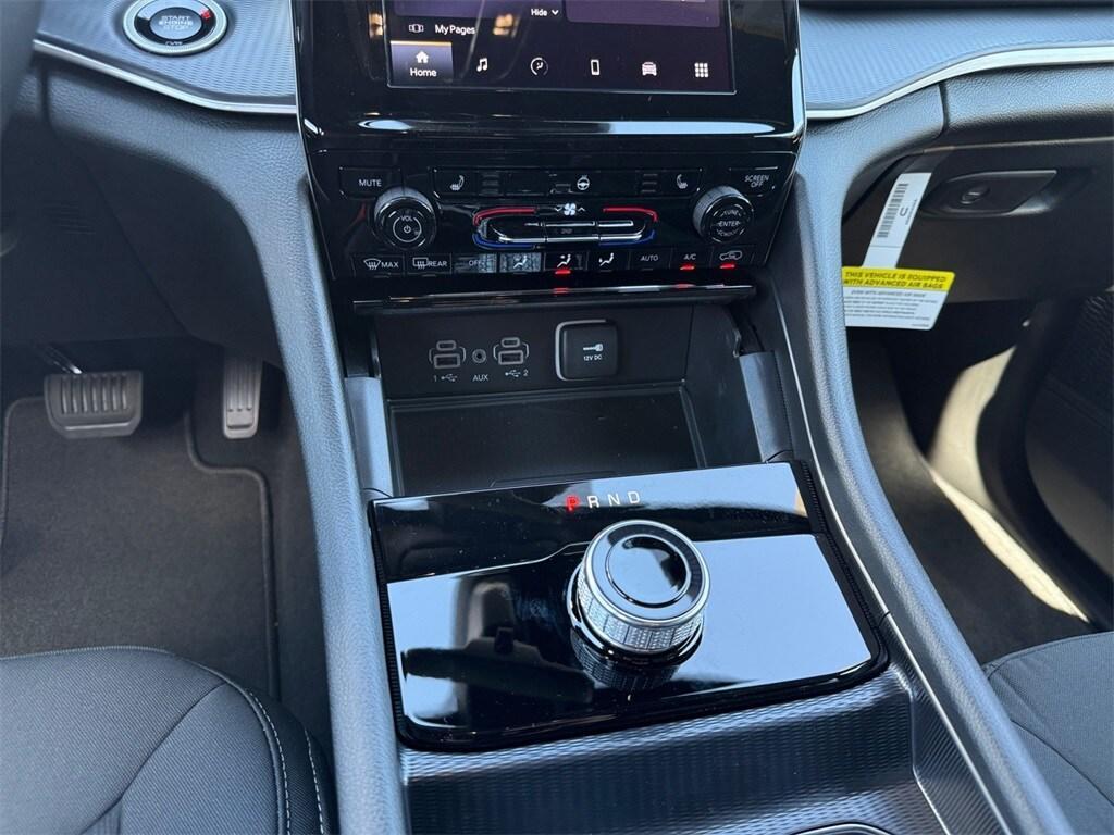 new 2025 Jeep Grand Cherokee car, priced at $42,920
