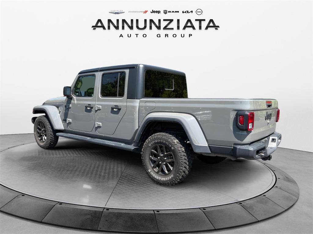 used 2022 Jeep Gladiator car, priced at $32,999