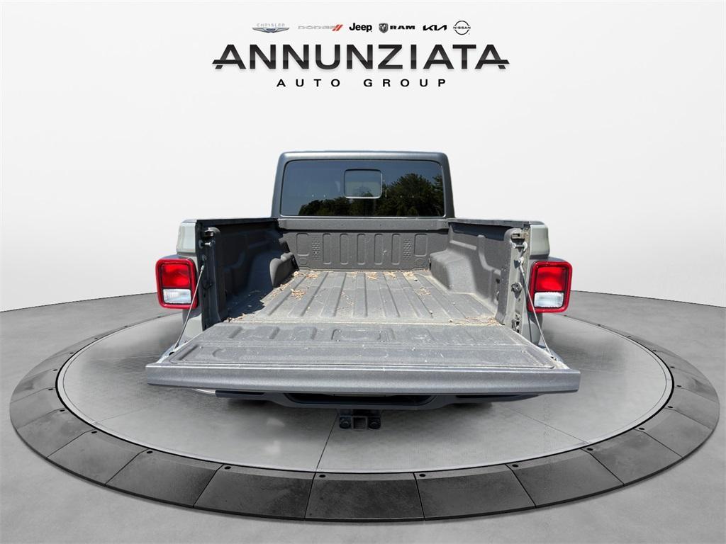 used 2022 Jeep Gladiator car, priced at $32,999