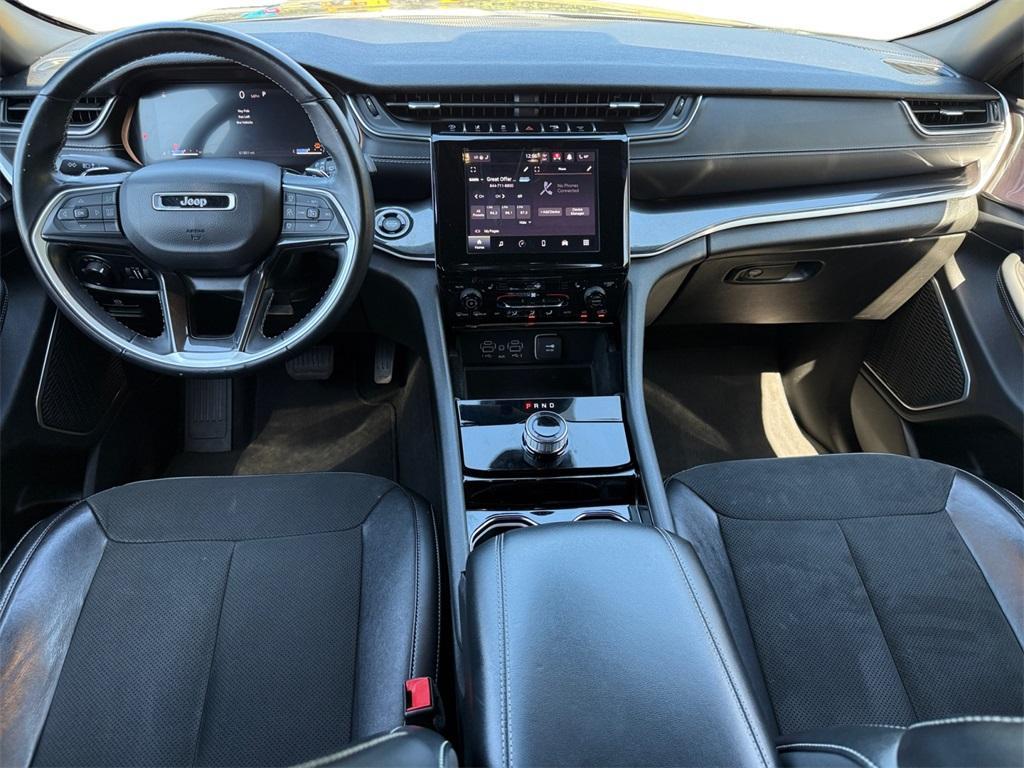 used 2022 Jeep Grand Cherokee car, priced at $28,399