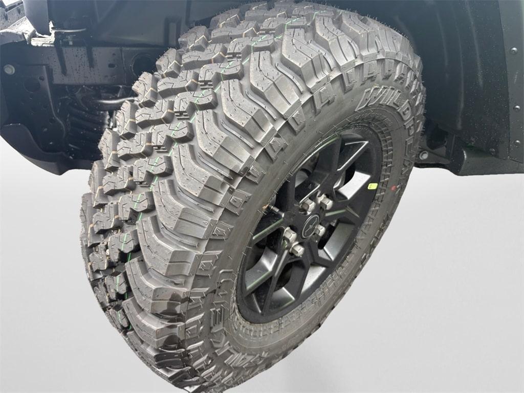 new 2025 Jeep Wrangler car, priced at $50,280