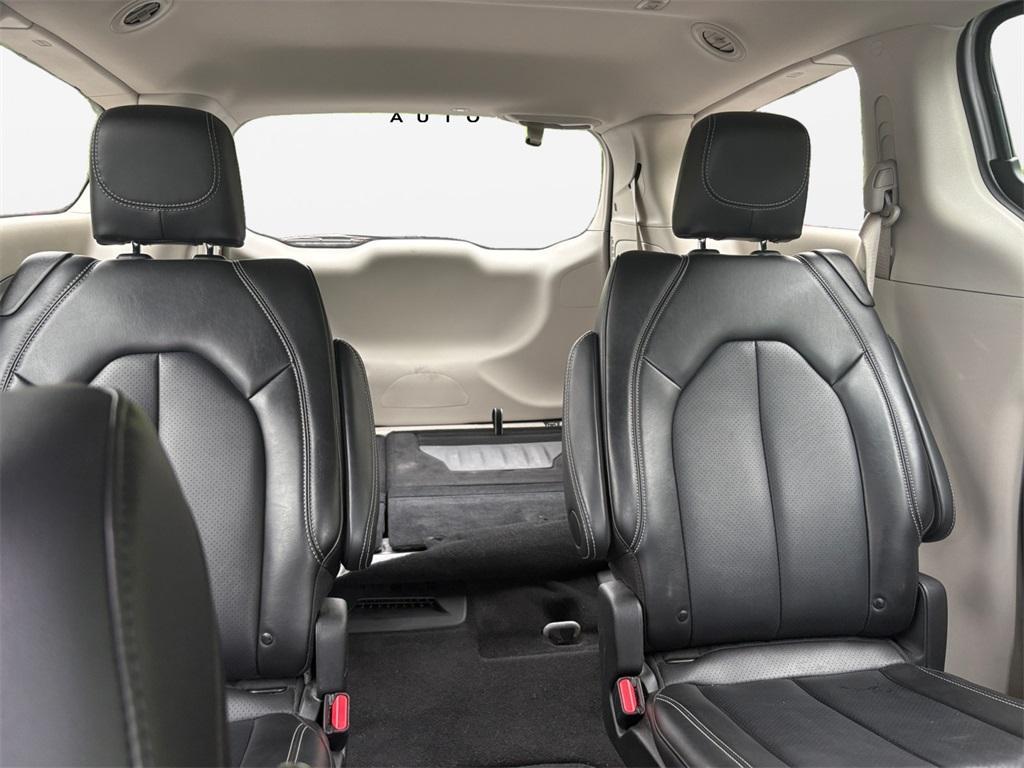 used 2024 Chrysler Pacifica car, priced at $28,699