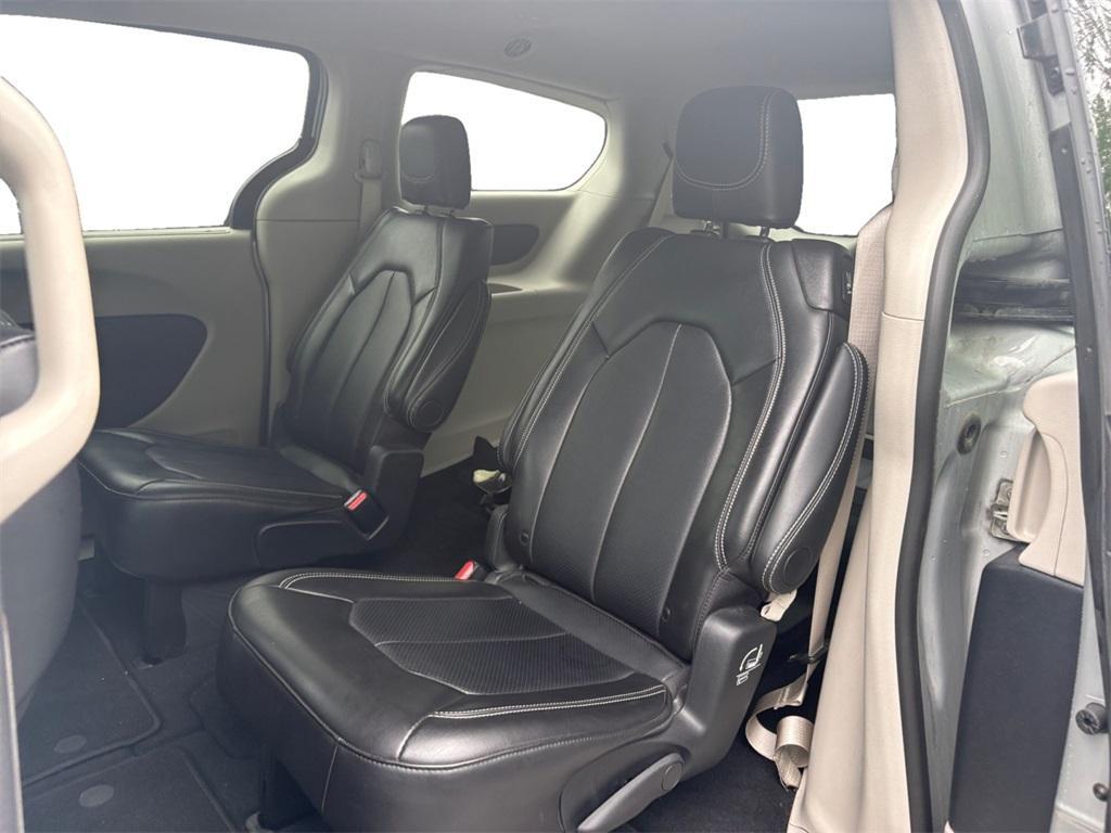 used 2024 Chrysler Pacifica car, priced at $28,699