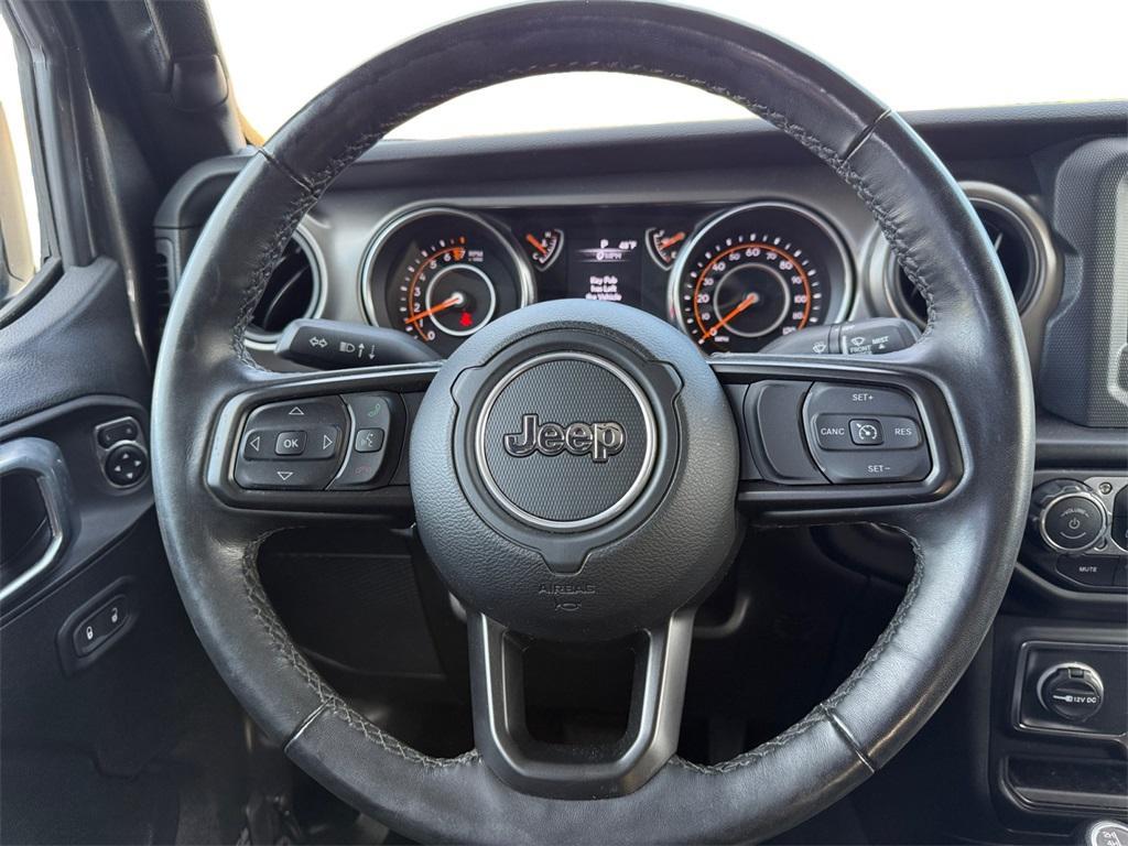 used 2022 Jeep Gladiator car, priced at $31,999