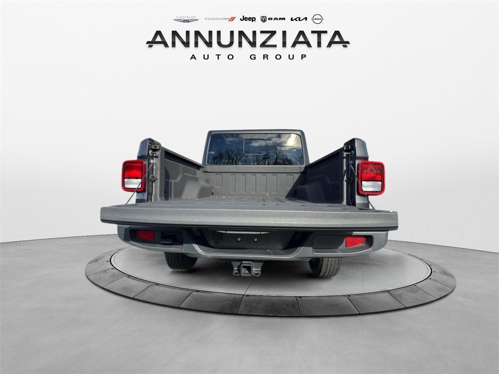 used 2022 Jeep Gladiator car, priced at $31,999