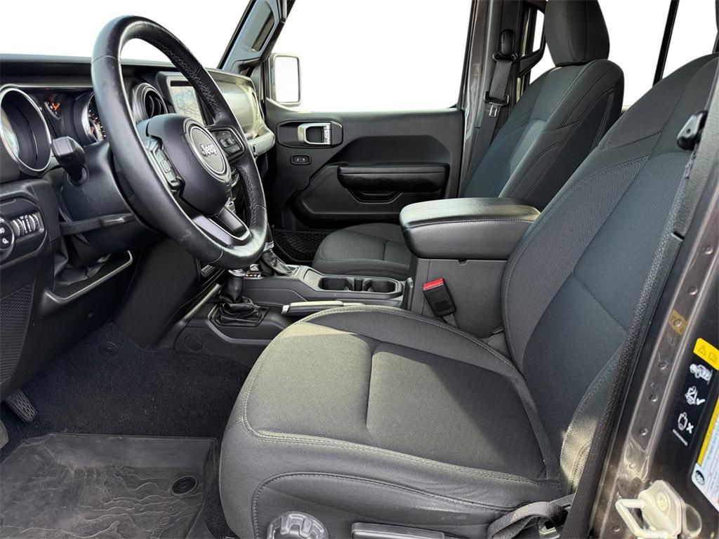 used 2022 Jeep Gladiator car, priced at $31,999