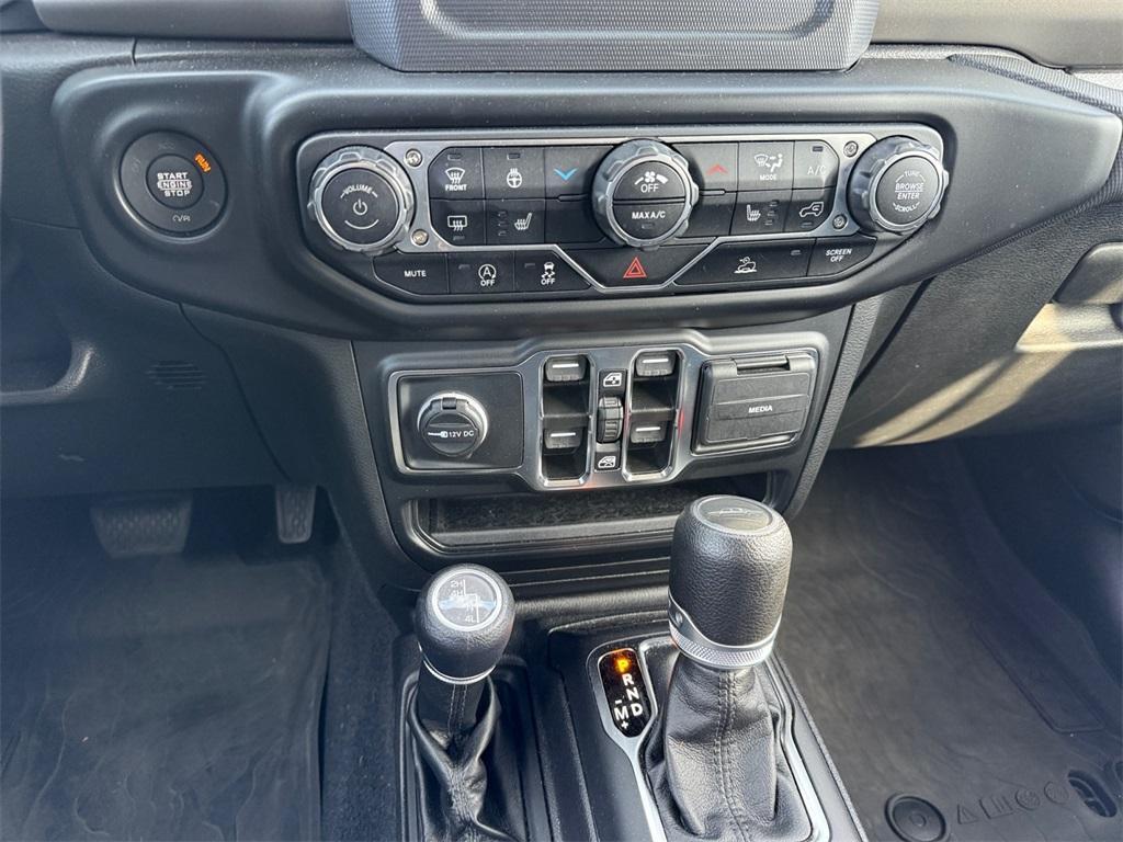 used 2022 Jeep Gladiator car, priced at $31,999