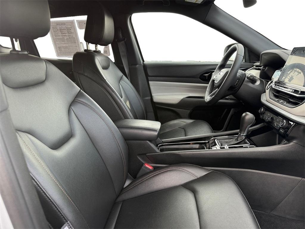 used 2024 Jeep Compass car, priced at $29,299