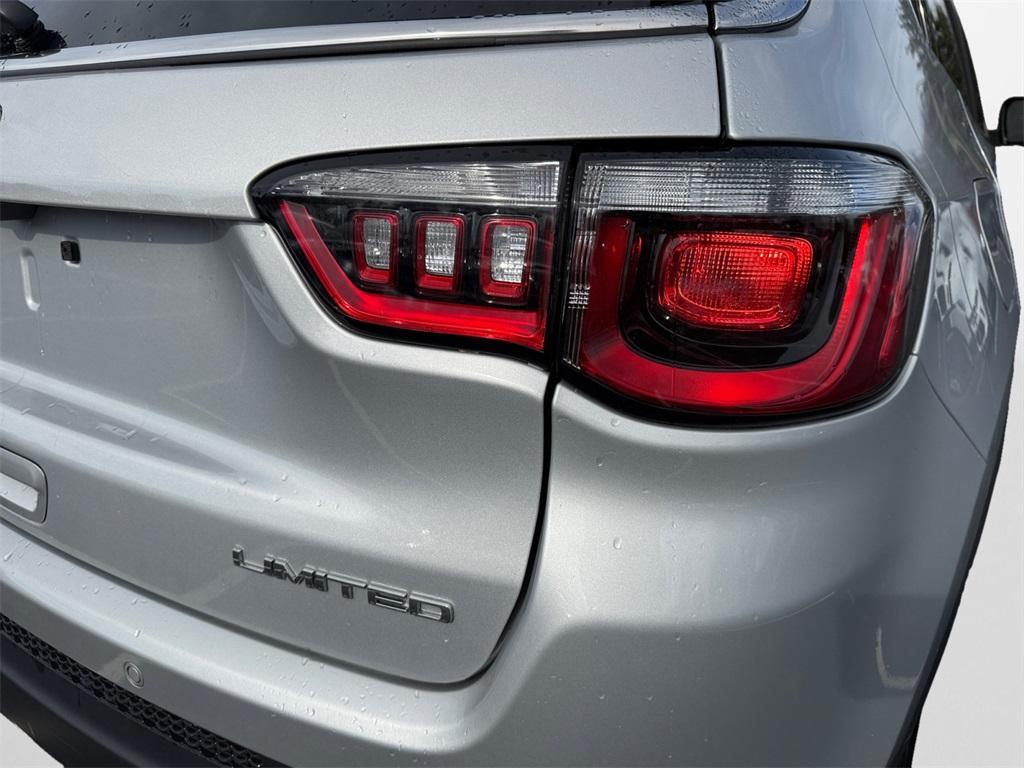 used 2024 Jeep Compass car, priced at $29,299