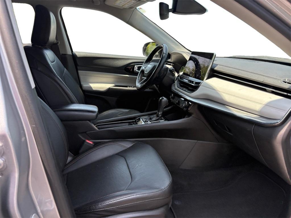 used 2022 Jeep Compass car, priced at $23,999