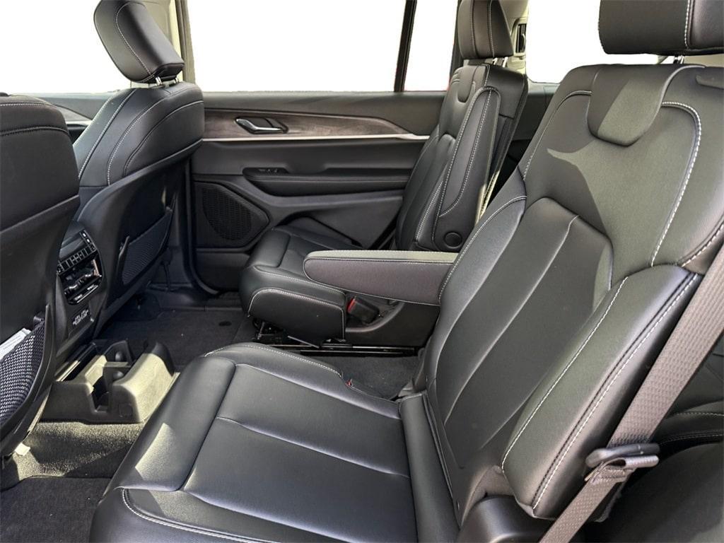 new 2024 Jeep Grand Cherokee L car, priced at $55,935