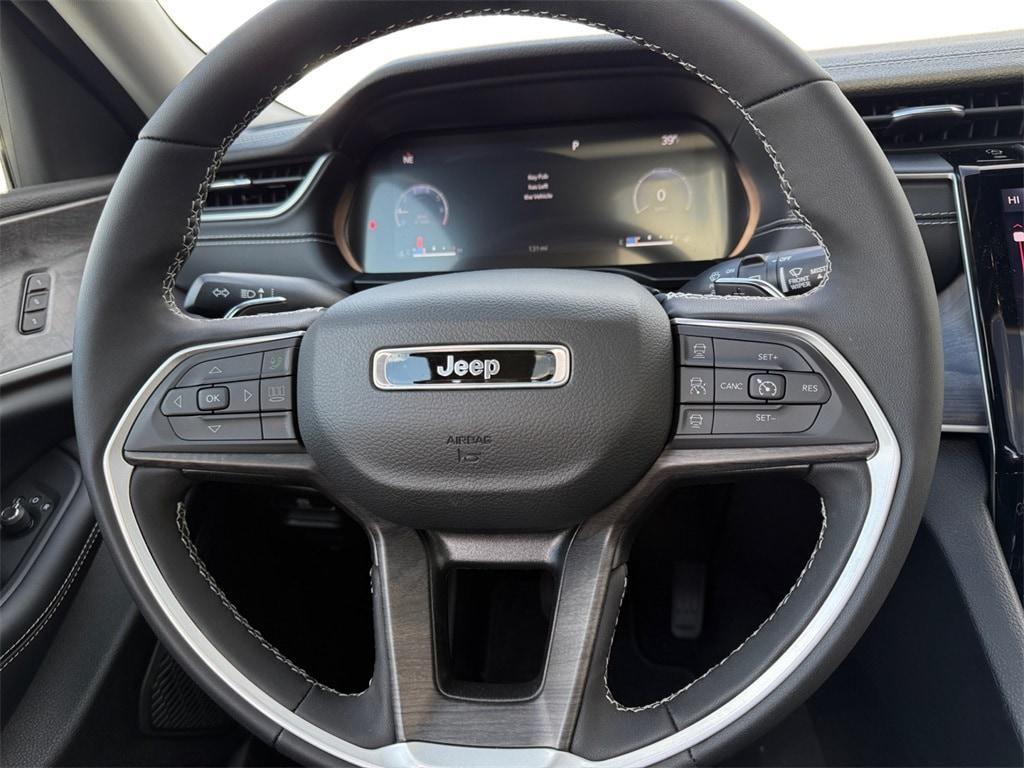 new 2024 Jeep Grand Cherokee L car, priced at $52,935