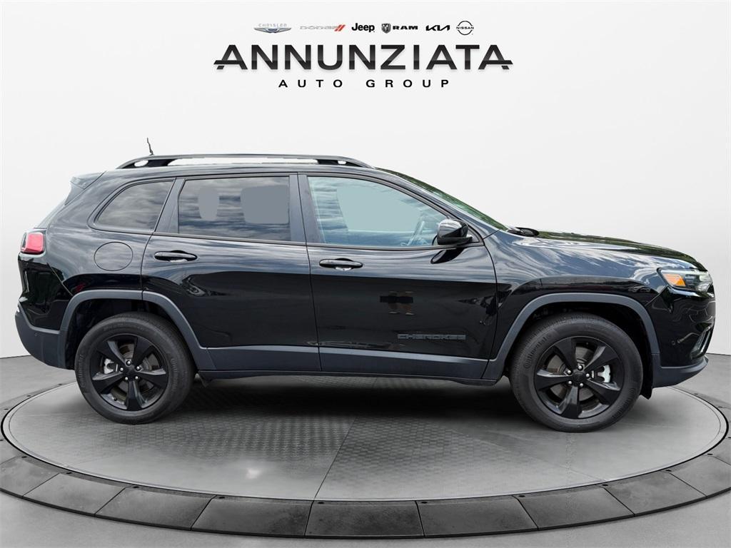 used 2023 Jeep Cherokee car, priced at $25,295