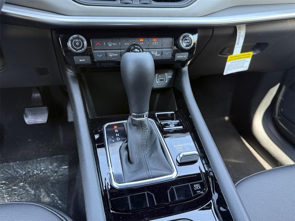 new 2025 Jeep Compass car, priced at $34,585