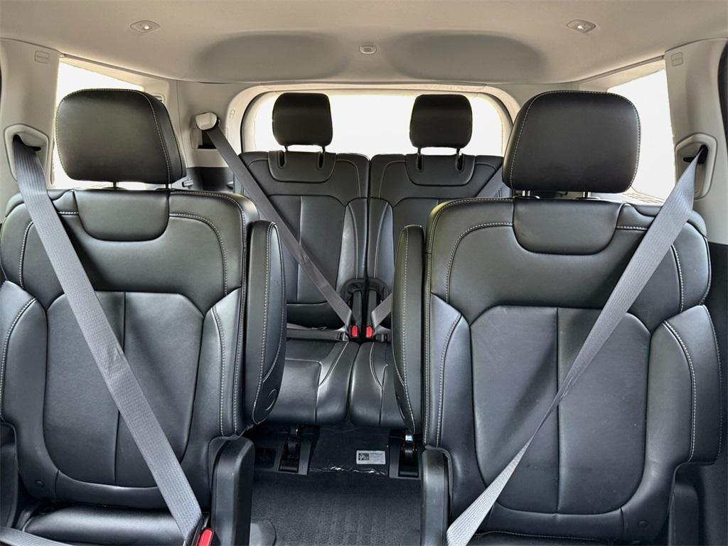 used 2021 Jeep Grand Cherokee L car, priced at $28,099