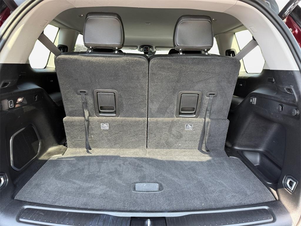 used 2021 Jeep Grand Cherokee L car, priced at $28,099