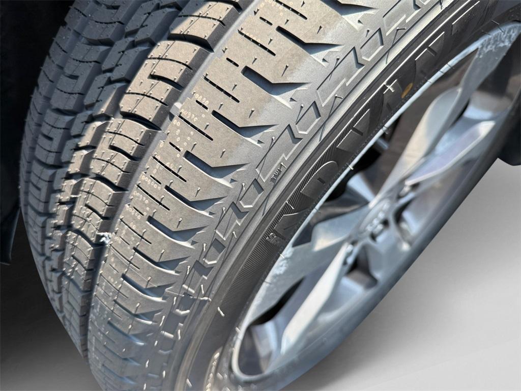 used 2021 Jeep Grand Cherokee L car, priced at $28,099