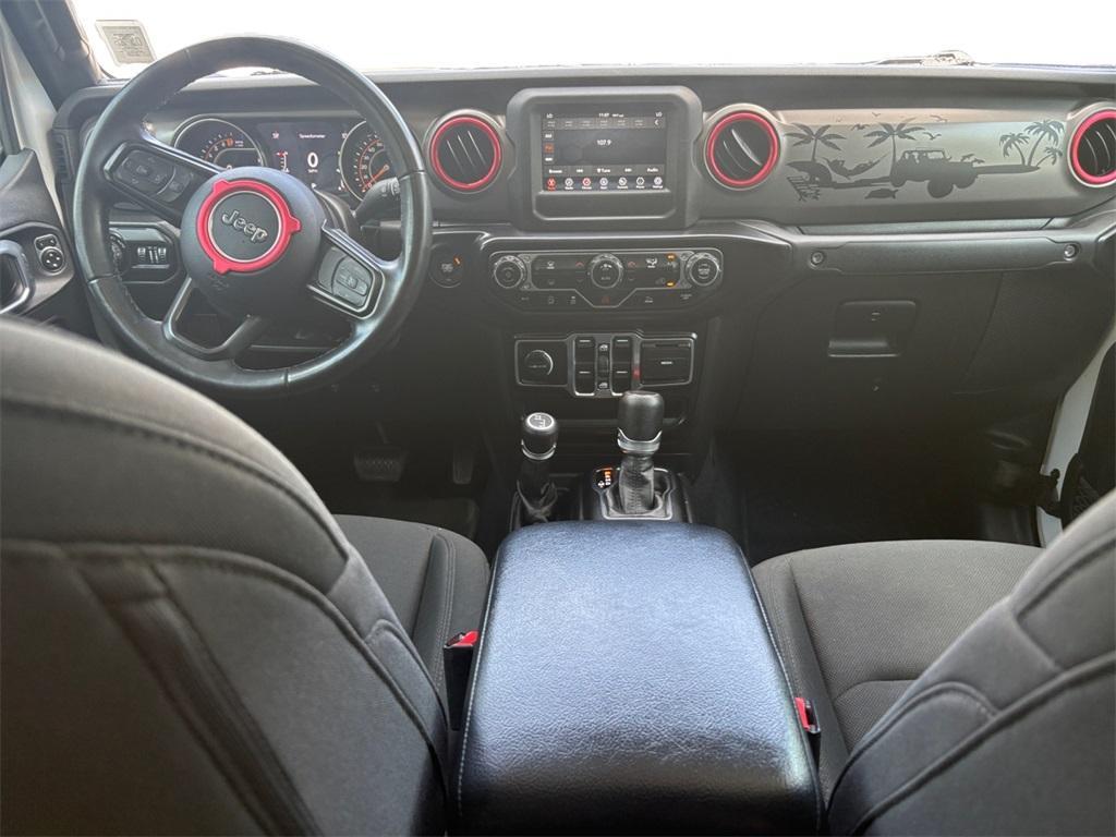 used 2022 Jeep Gladiator car, priced at $33,399