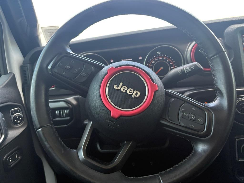 used 2022 Jeep Gladiator car, priced at $33,399