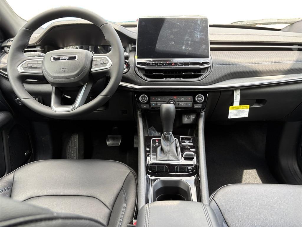 new 2025 Jeep Compass car, priced at $36,330