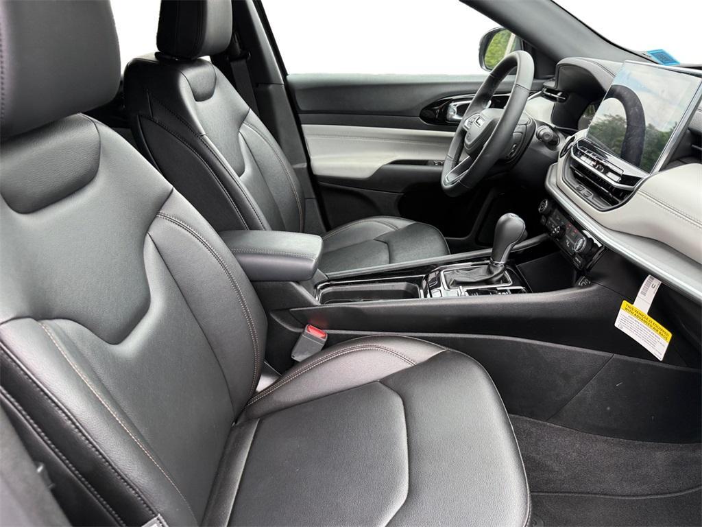used 2024 Jeep Compass car, priced at $27,999