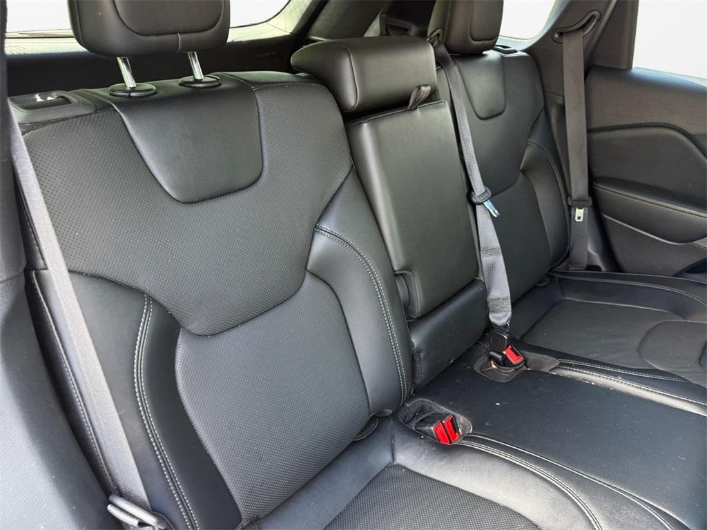 used 2022 Jeep Cherokee car, priced at $24,899