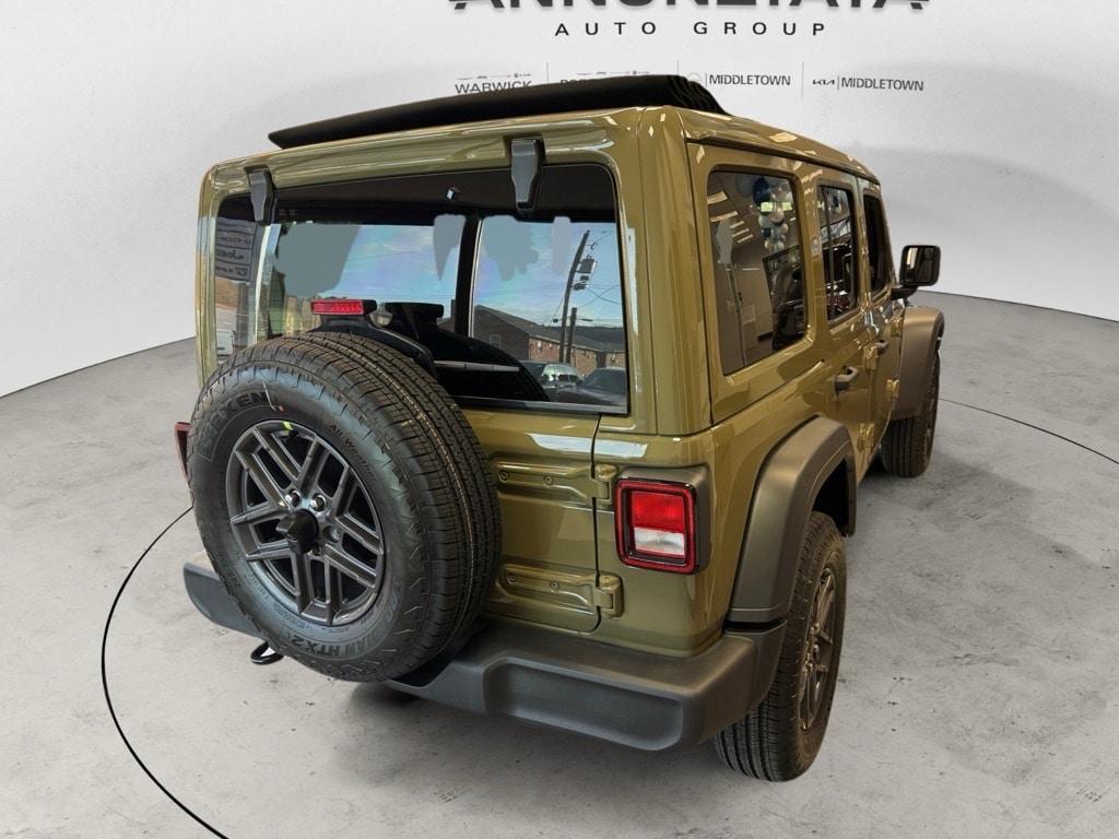 new 2025 Jeep Wrangler car, priced at $53,335