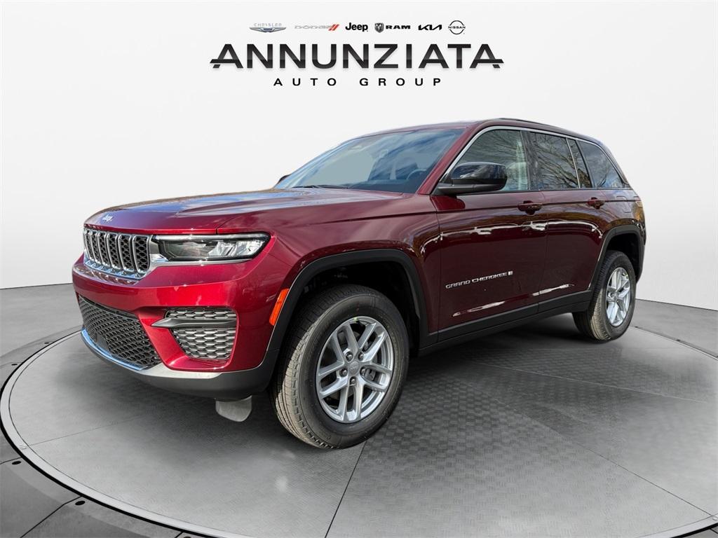new 2025 Jeep Grand Cherokee car, priced at $40,420