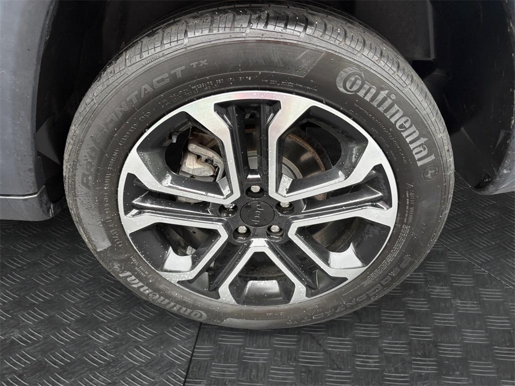 used 2022 Jeep Compass car, priced at $23,999