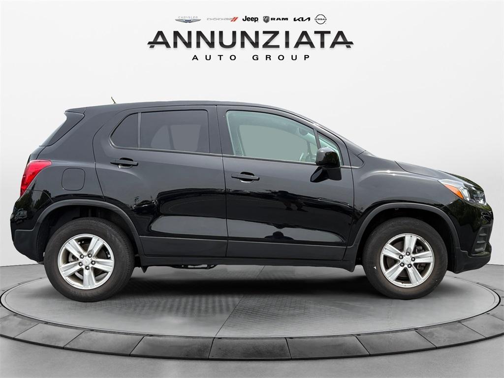 used 2022 Chevrolet Trax car, priced at $17,999