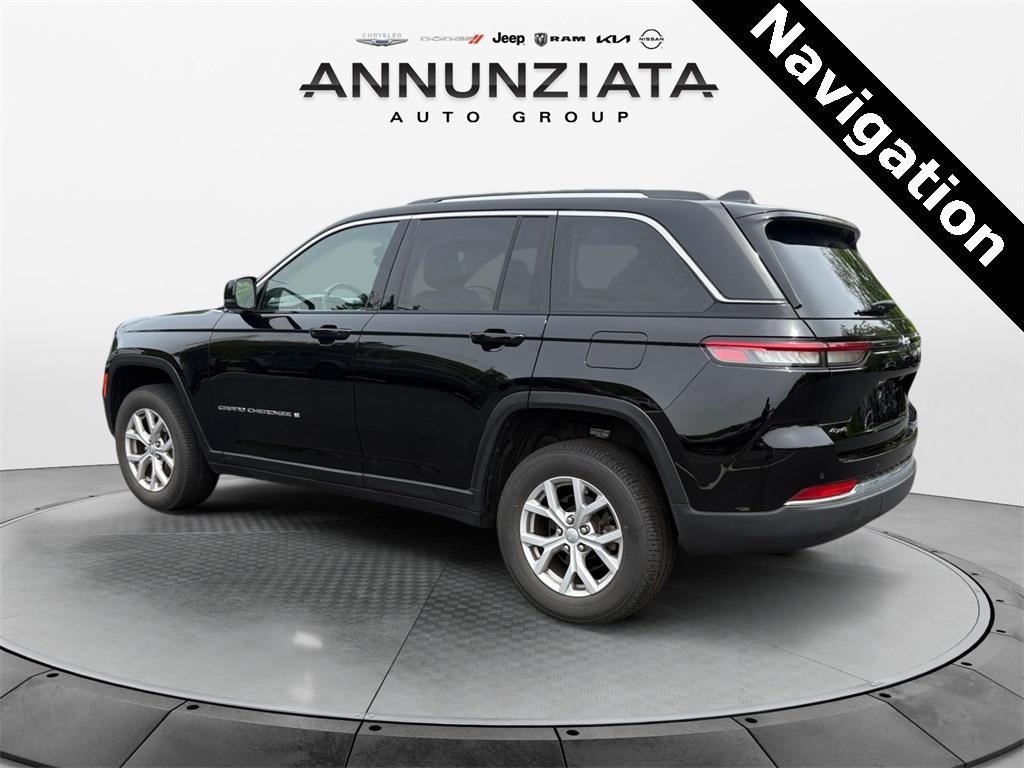 used 2022 Jeep Grand Cherokee car, priced at $32,499