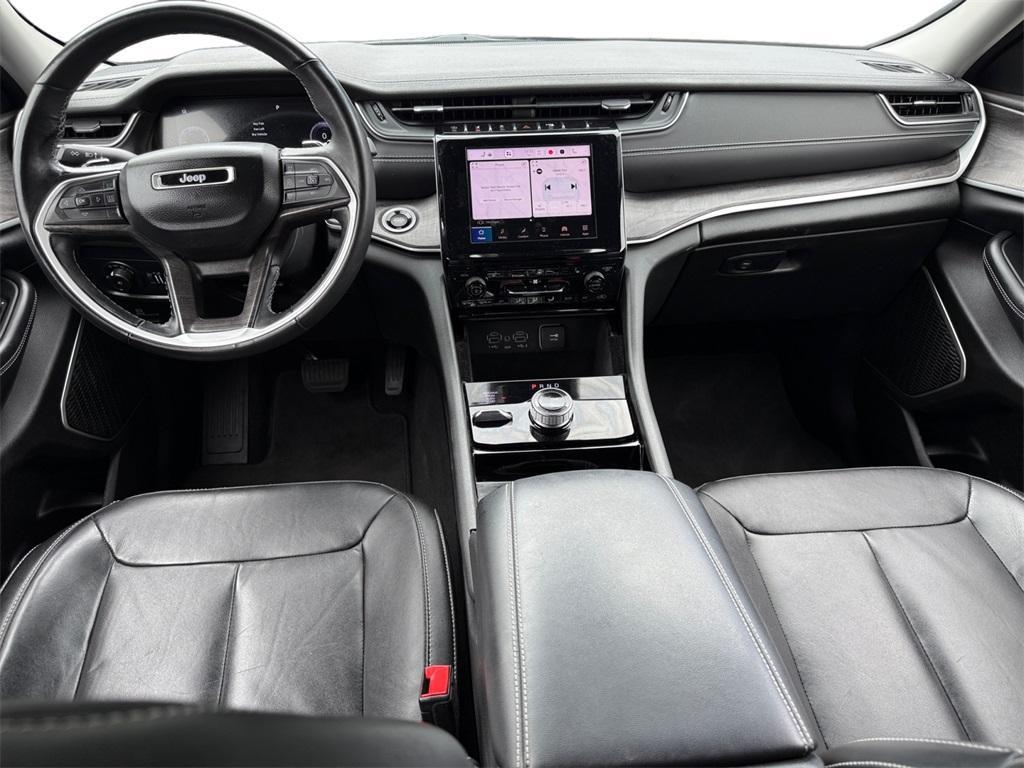 used 2022 Jeep Grand Cherokee car, priced at $32,999