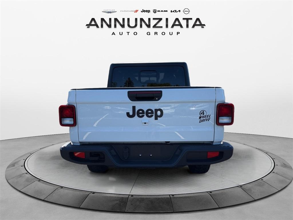 used 2022 Jeep Gladiator car, priced at $33,199