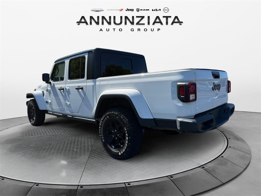 used 2022 Jeep Gladiator car, priced at $33,199