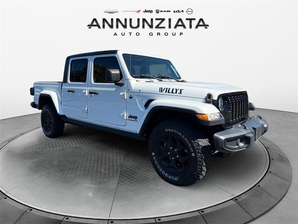 used 2022 Jeep Gladiator car, priced at $33,199