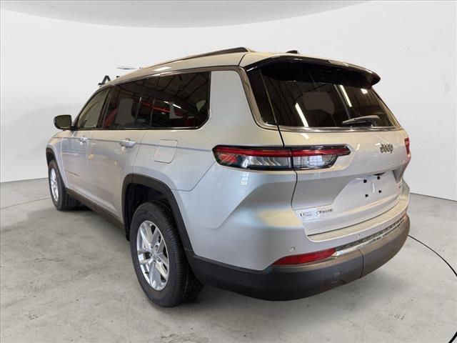 used 2021 Jeep Grand Cherokee L car, priced at $30,195