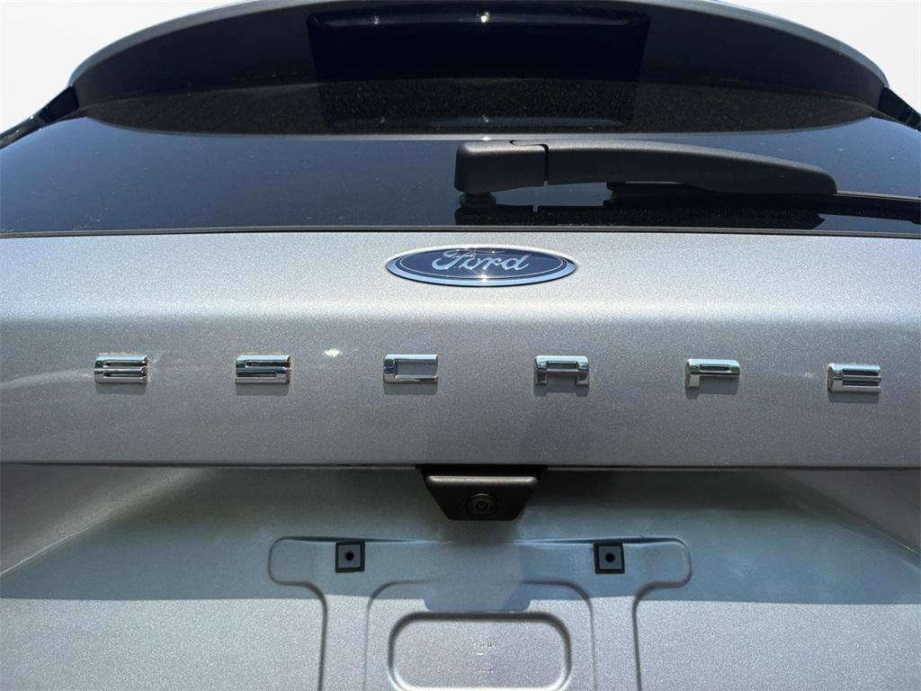 used 2022 Ford Escape car, priced at $24,099
